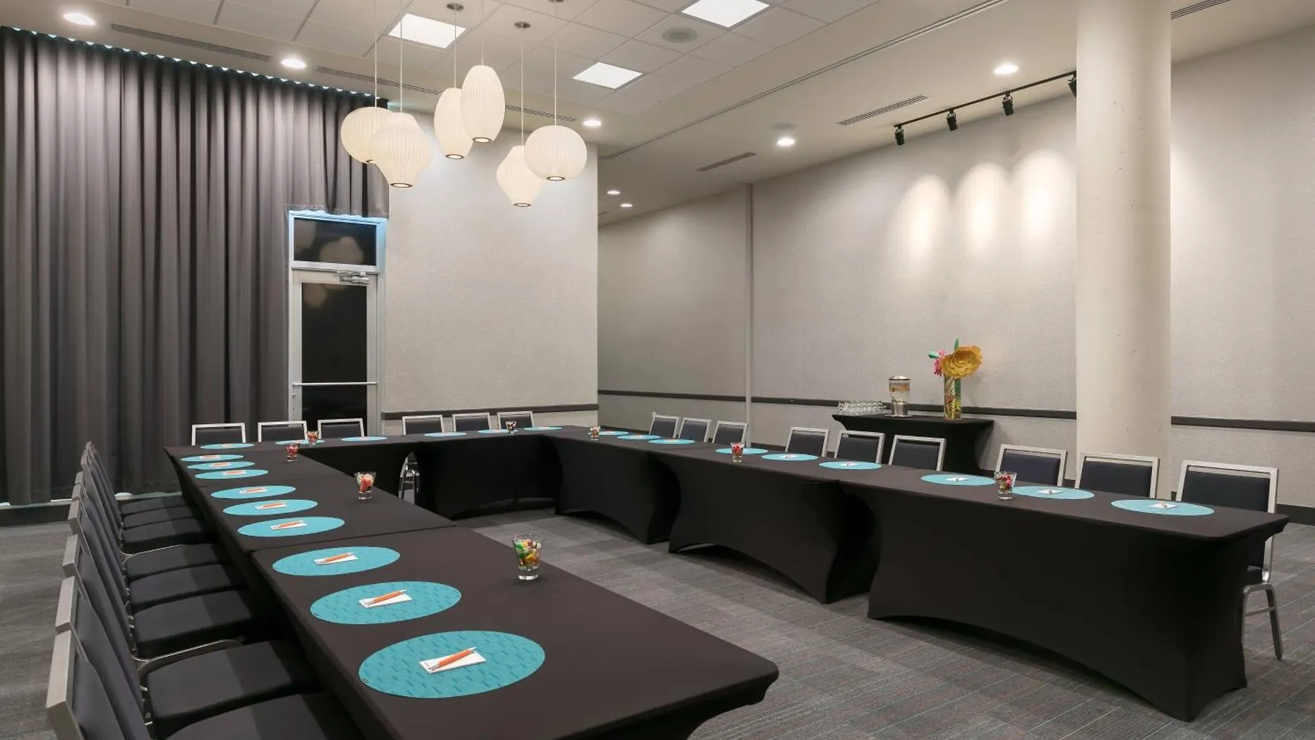 Hotel Aloft Sarasota
